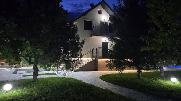 Izdavanje vikendice sa bazenom kod Novog Sada