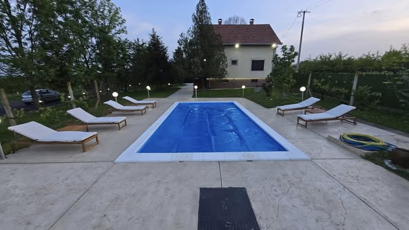 Izdavanje vikendice sa bazenom kod Novog Sada