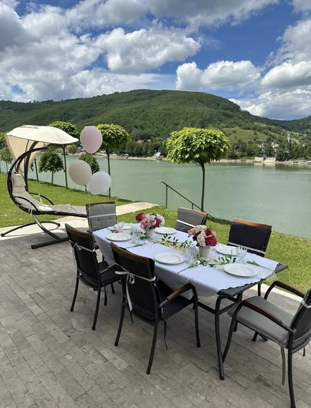 Vila Dina Gazivode – vikendica za odmor