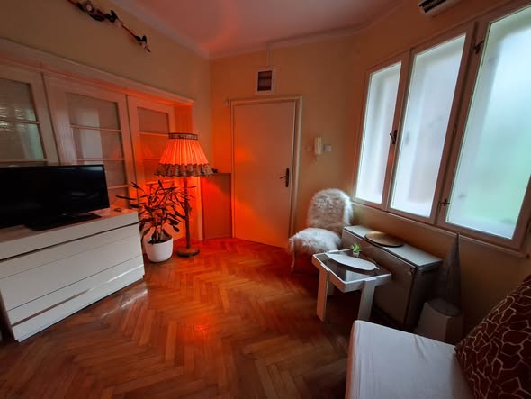 stan-na-dan-zemun-smestaj-30e-centar-01