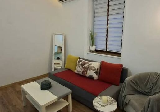studio-apartman-zemun-centar-gardos-izdavanje-03